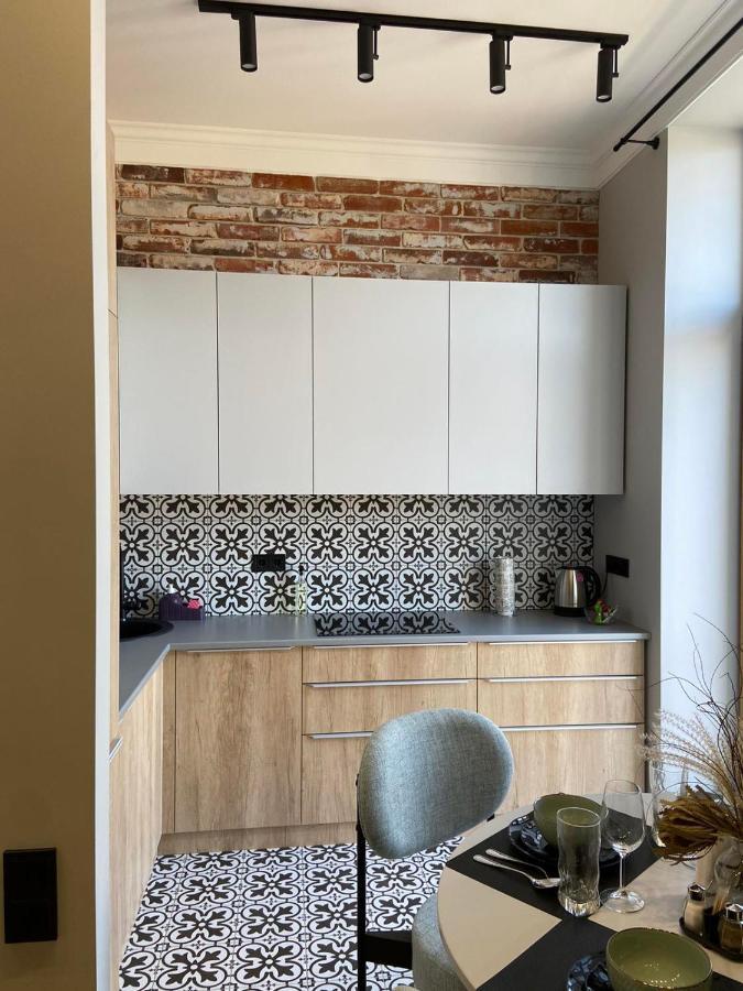 Lux Appartments В Центре Города В Стиле Loft Vinnitsa Eksteriør bilde